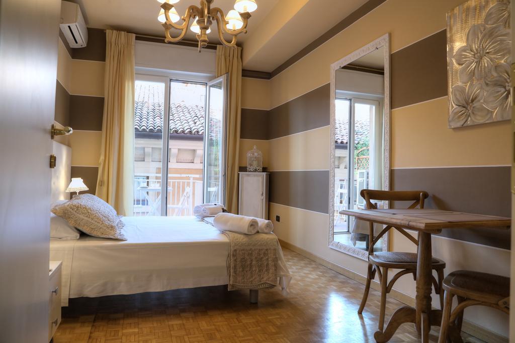 La Casetta Di Lina Rooms And Apartments Verona Luaran gambar